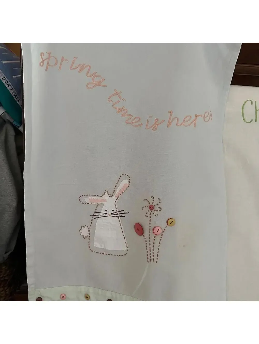 Sur La Table Easter Embroidered Appliqué Cotton Tea Towels set of 3 NWT